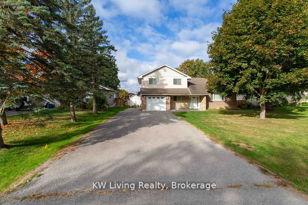 702 Lake Drive S, Georgina, ON, L4P 1V1
