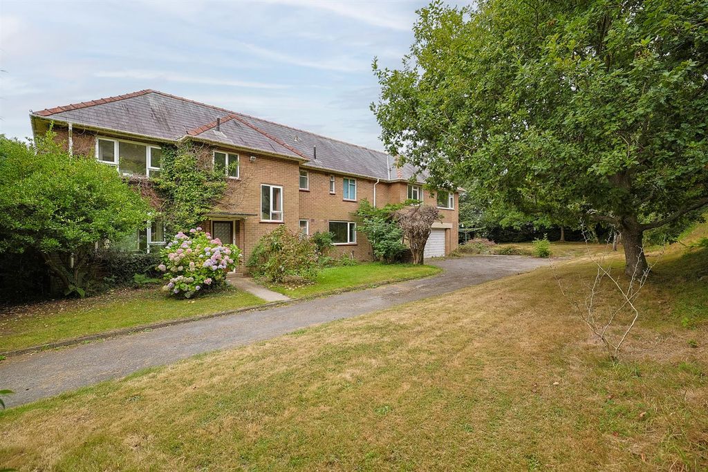 Additional image 3 of 7 bed detached house for saleFairways, 22, Ar Y Bryn, Pembrey, Burry Port SA16
