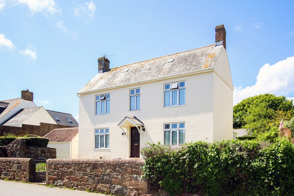 4 bed property for saleRue De La Villette, St Martin's, Guernsey GY4