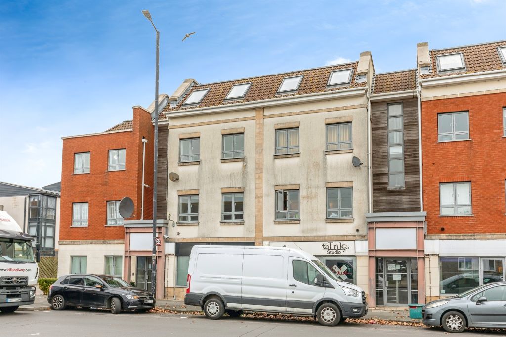 2 bed flat for saleAvonmouth Road, Bristol BS11