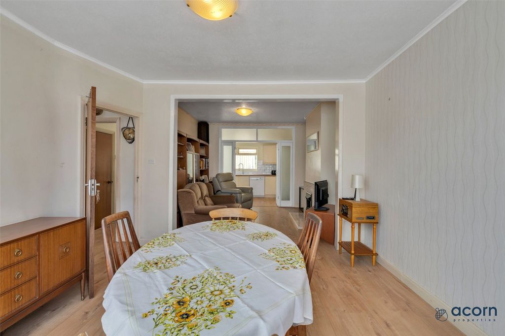 Additional image 11 of 3 bed semi-detached house for saleHill View Gardens, Colindale, London NW9