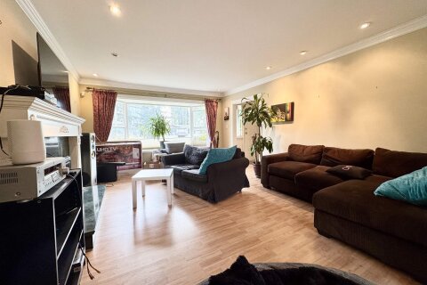 Additional image 8 of 9525 Sullivan Street, Burnaby, BC, V3J 1H8
