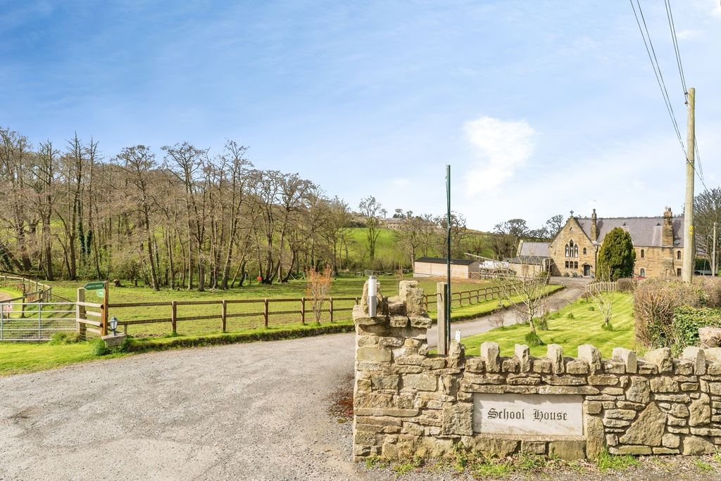 4 bed link detached house for saleGwespyr, Holywell, Clwyd CH8