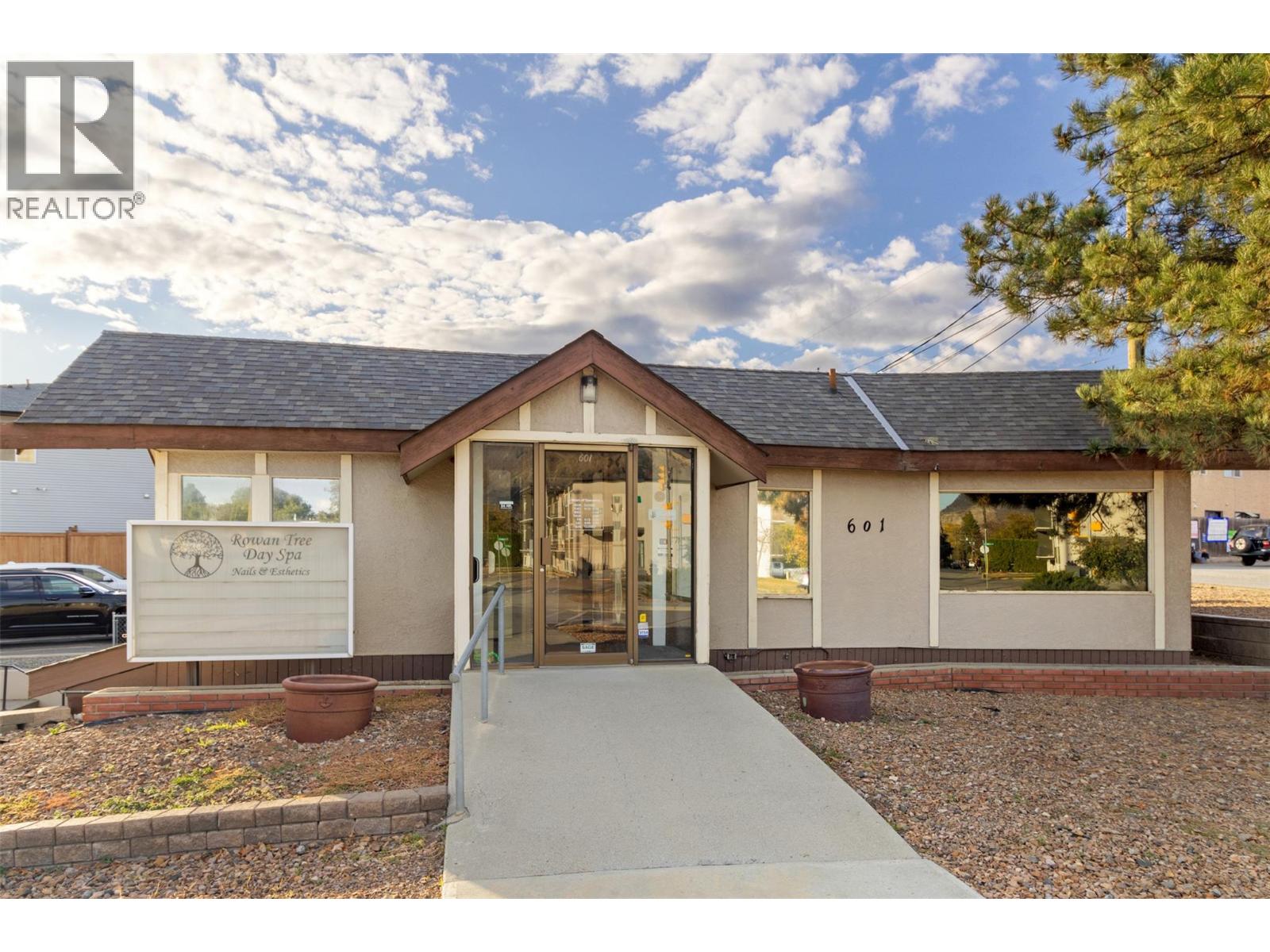 Additional image 2 of 601 Fortune Drive, Kamloops, BC, V2H1T7