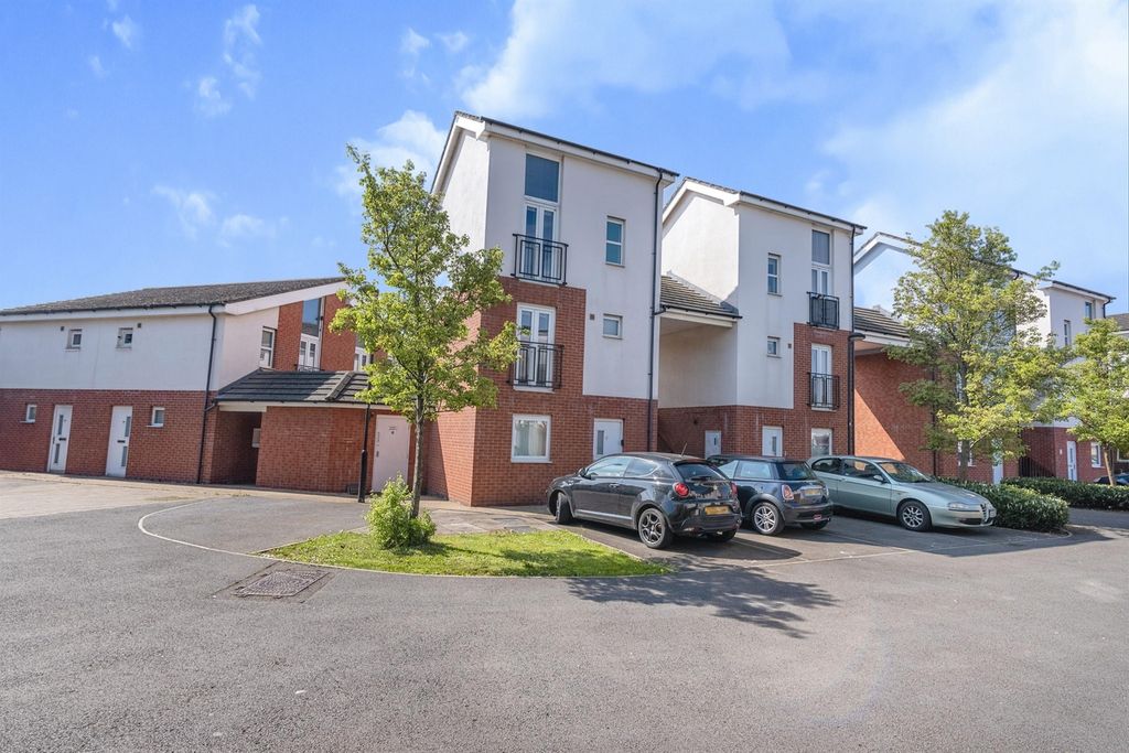 Additional image 11 of 2 bed flat for saleAriel Reach, Newport NP20