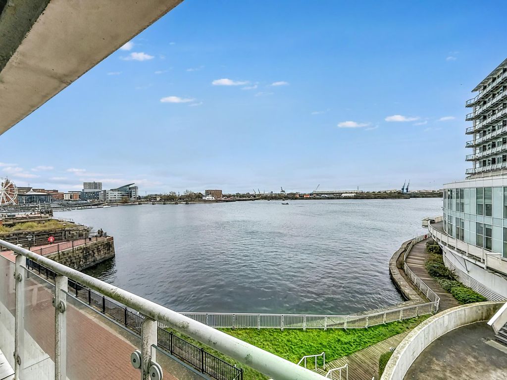 2 bed flat for saleOcean Reach, Havannah Street, Cardiff Bay CF10