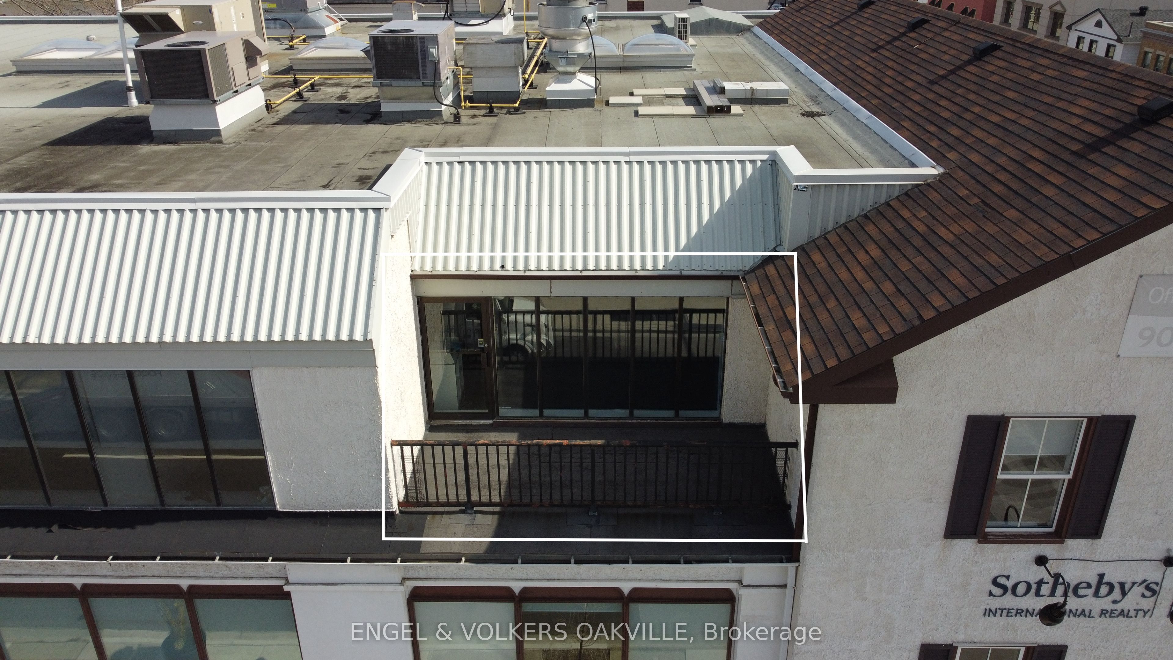Additional image 4 of 302-125 Lakeshore Road E, Oakville, ON, L6J 1H4