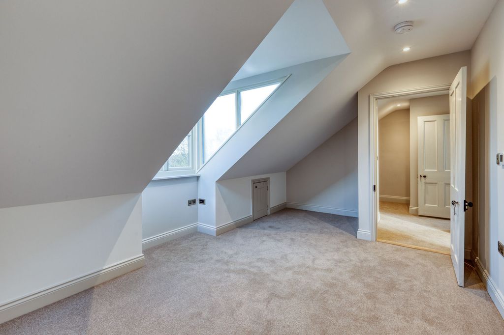 Additional image 29 of 4 bed semi-detached house for saleThe Farmhouse, La Porte, St Saviour JE2