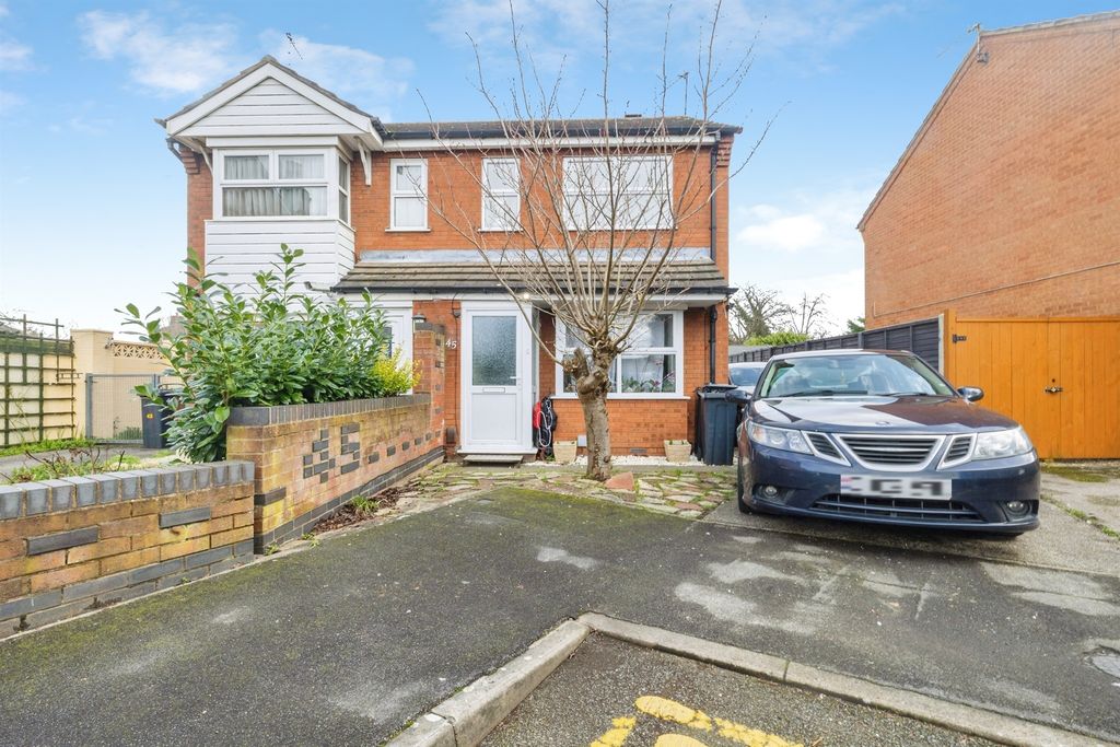 2 bed semi-detached house for saleHope Street, Lincoln LN5