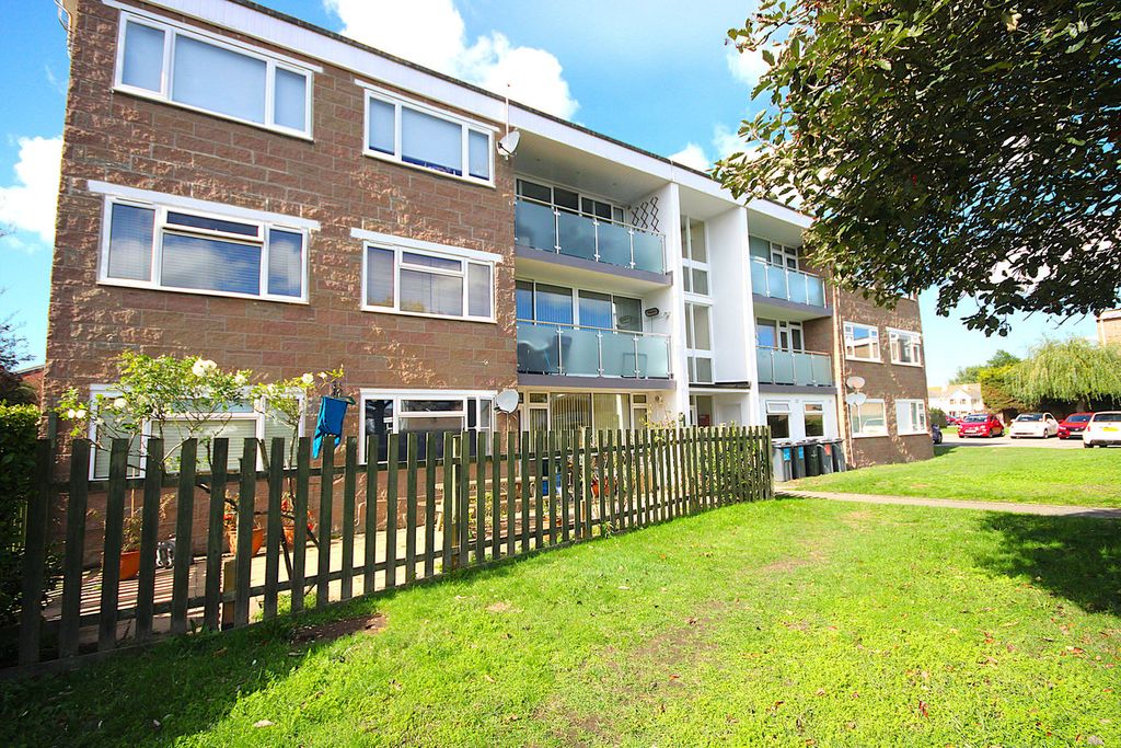 3 bed flat for saleLes Quennevais Park Flats, St Brelade JE3