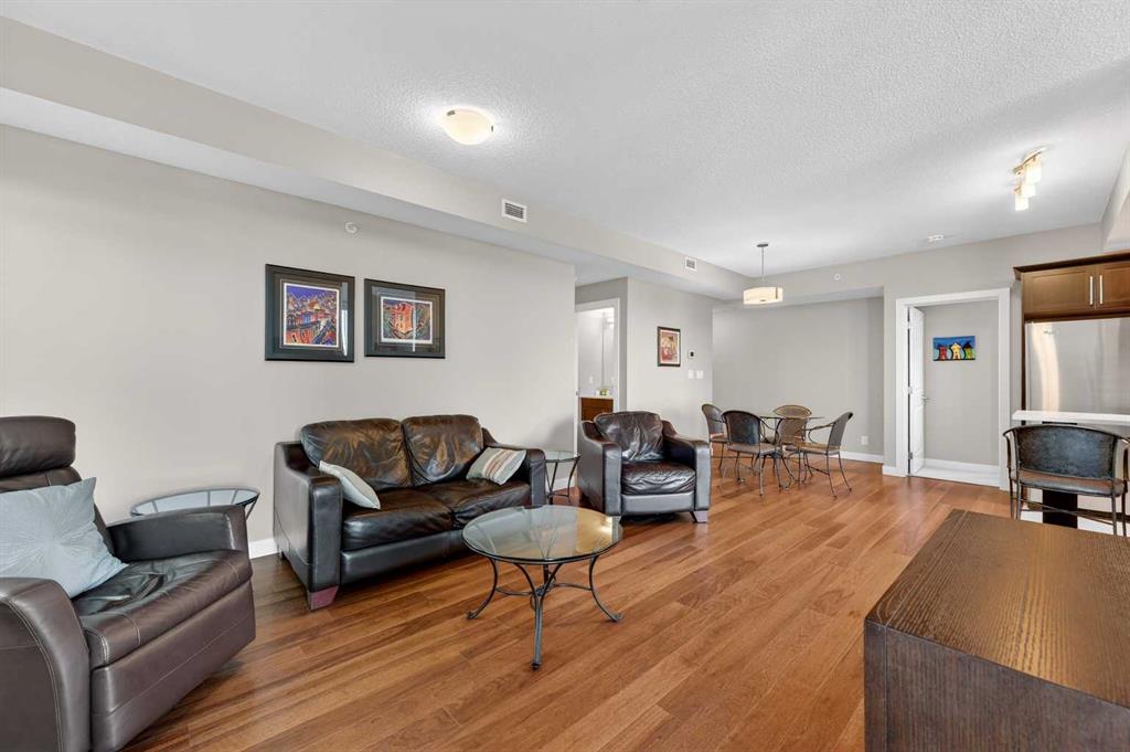 Additional image 6 of 402-16 Varsity Estates Circle NW, Calgary, AB, T3A 2C5