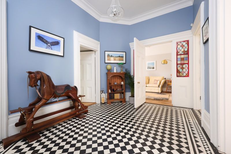 3 bed flat for saleDownleaze, Stoke Bishop, Bristol BS9 photo 4