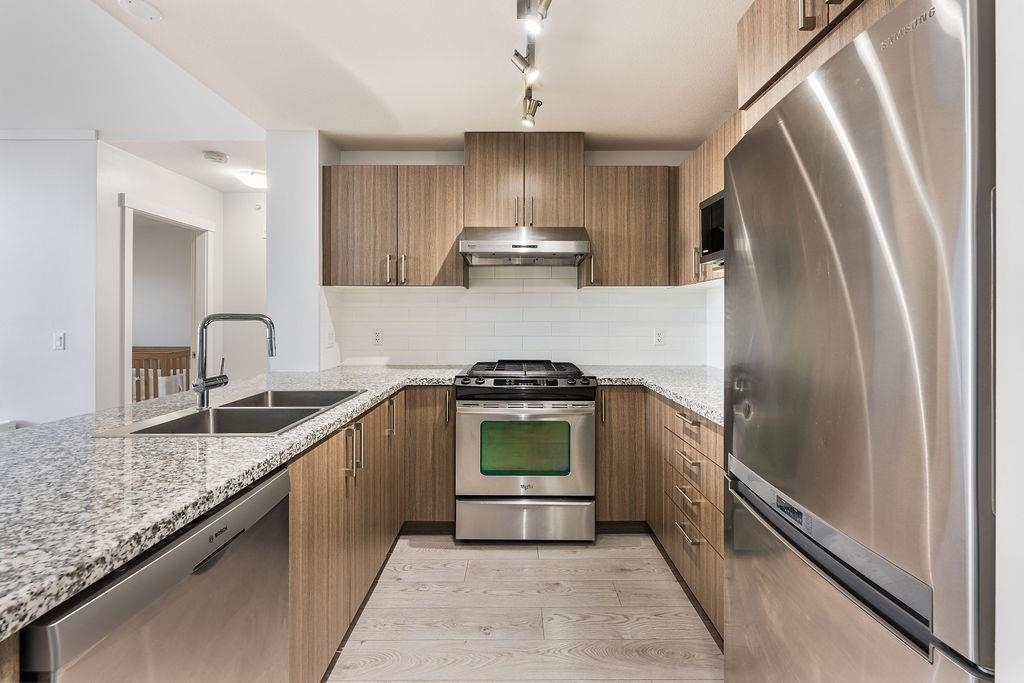 Additional image 2 of 413-3156 Dayanee Springs Boulevard, Coquitlam, BC, V3E 0B7