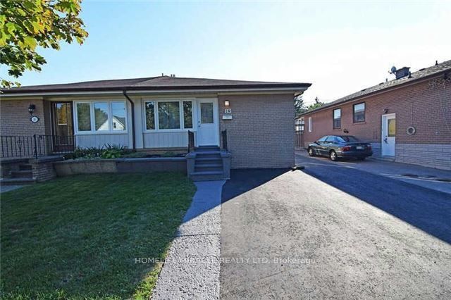 Upper L-83 Mcmurchy Avenue S, Brampton, ON, L6Y 1Y7