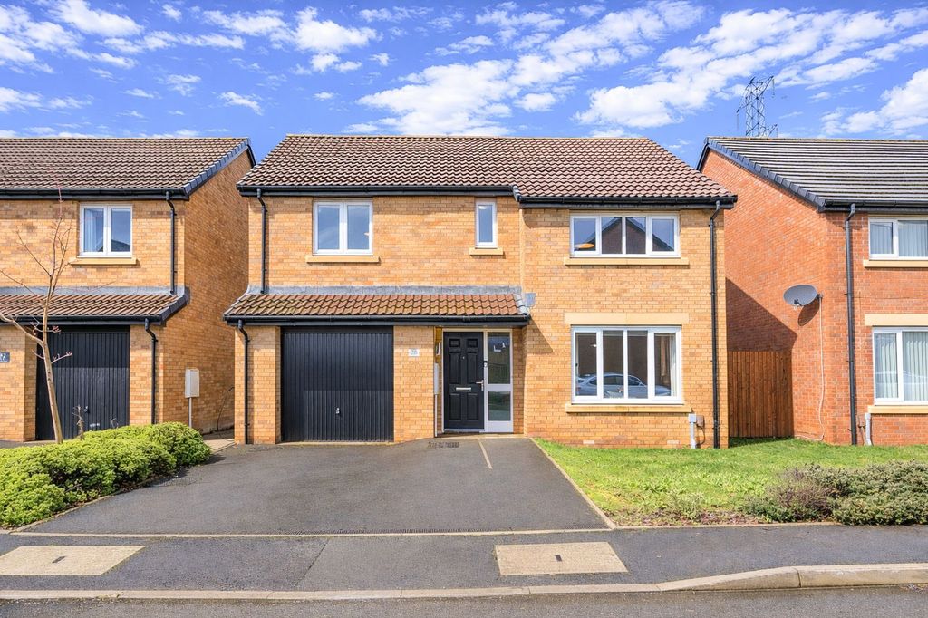 4 bed detached house for salePickle Line Road, Newport NP19