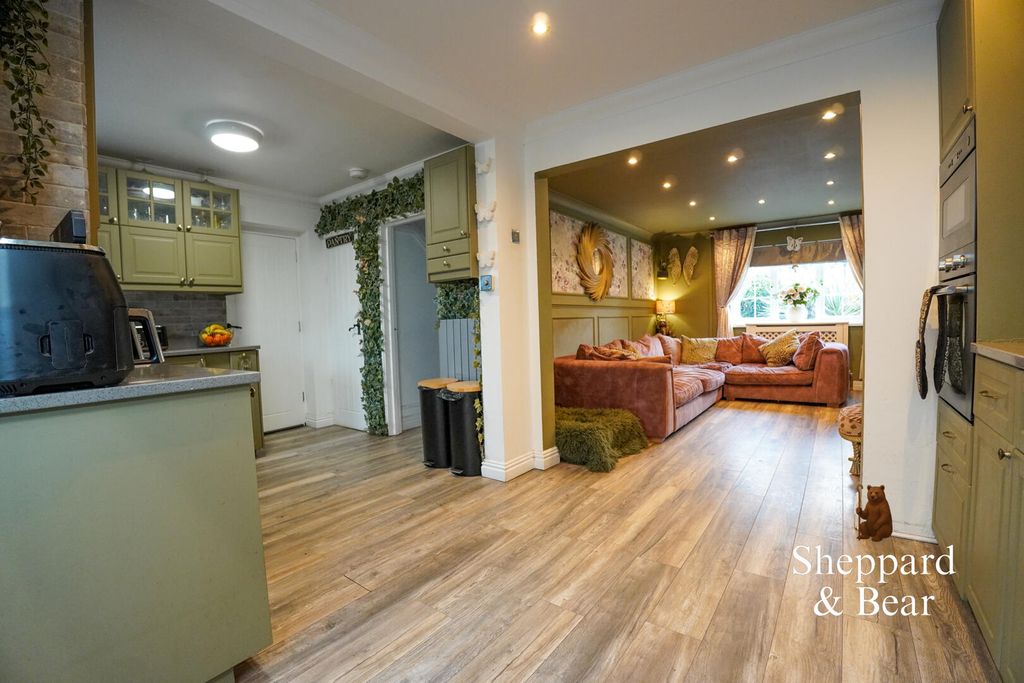 Additional image 9 of 5 bed semi-detached house for saleAmblecote Close, Pontprennau, Cardiff CF23
