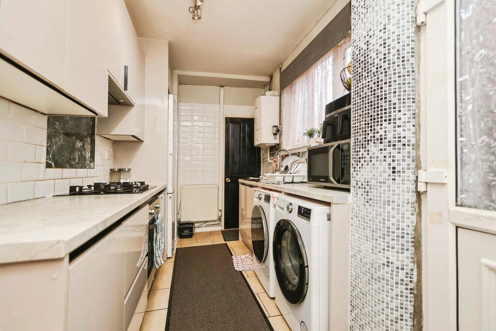 Additional image 12 of Vicarage Road, HALESOWEN
