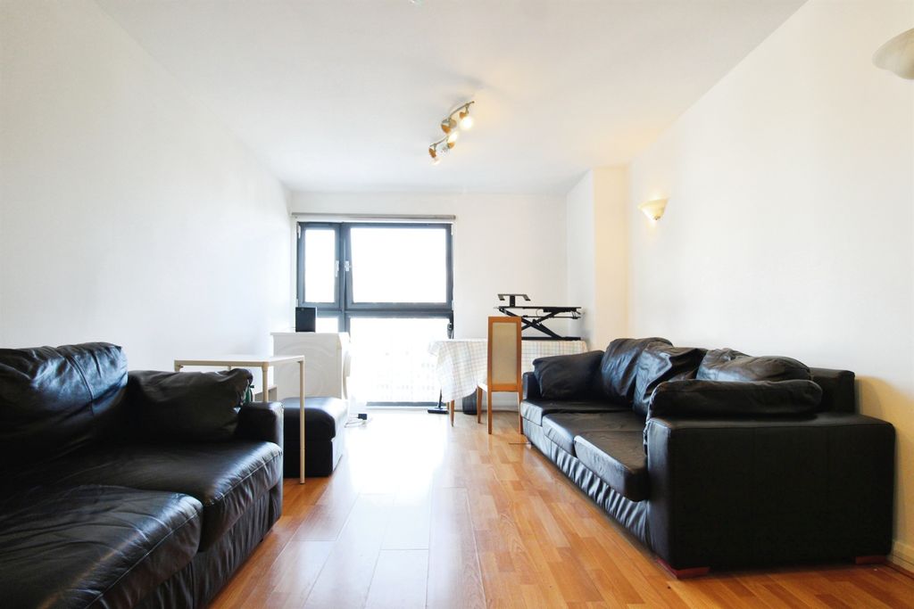 Additional image 3 of 1 bed detached house for saleLandmark Place, Cardiff CF10