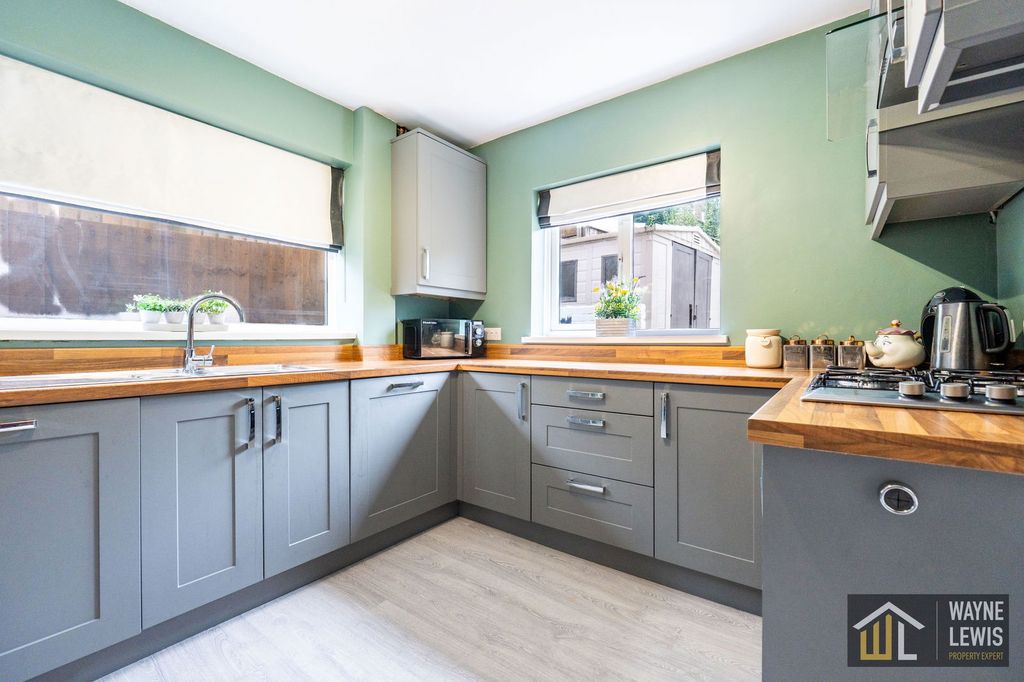 Additional image 5 of 5 bed semi-detached house for saleManorbier Crescent, Rumney, Cardiff CF3