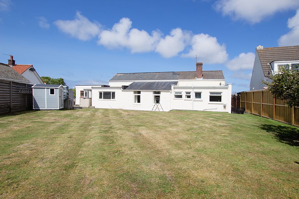 4 bed property for saleOatlands Lane, St Sampson's, Guernsey GY2