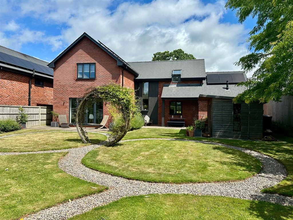 Additional image 3 of 4 bed detached house for saleSpitehouse Rise, Pontrilas, Hereford HR2