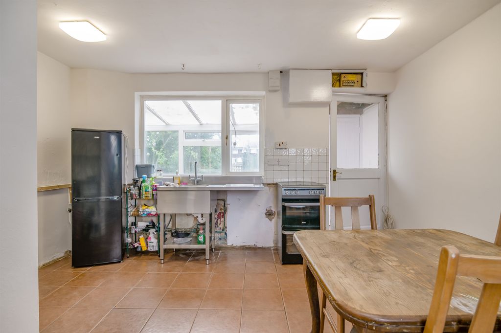 Additional image 2 of 4 bed terraced house for saleBrook Estate, Monmouth, Monmouthshire NP25