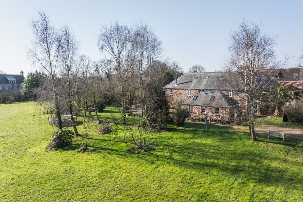 Additional image 2 of 5 bed link detached house for saleRue Des Cabarettes, St. Martin, Jersey JE3