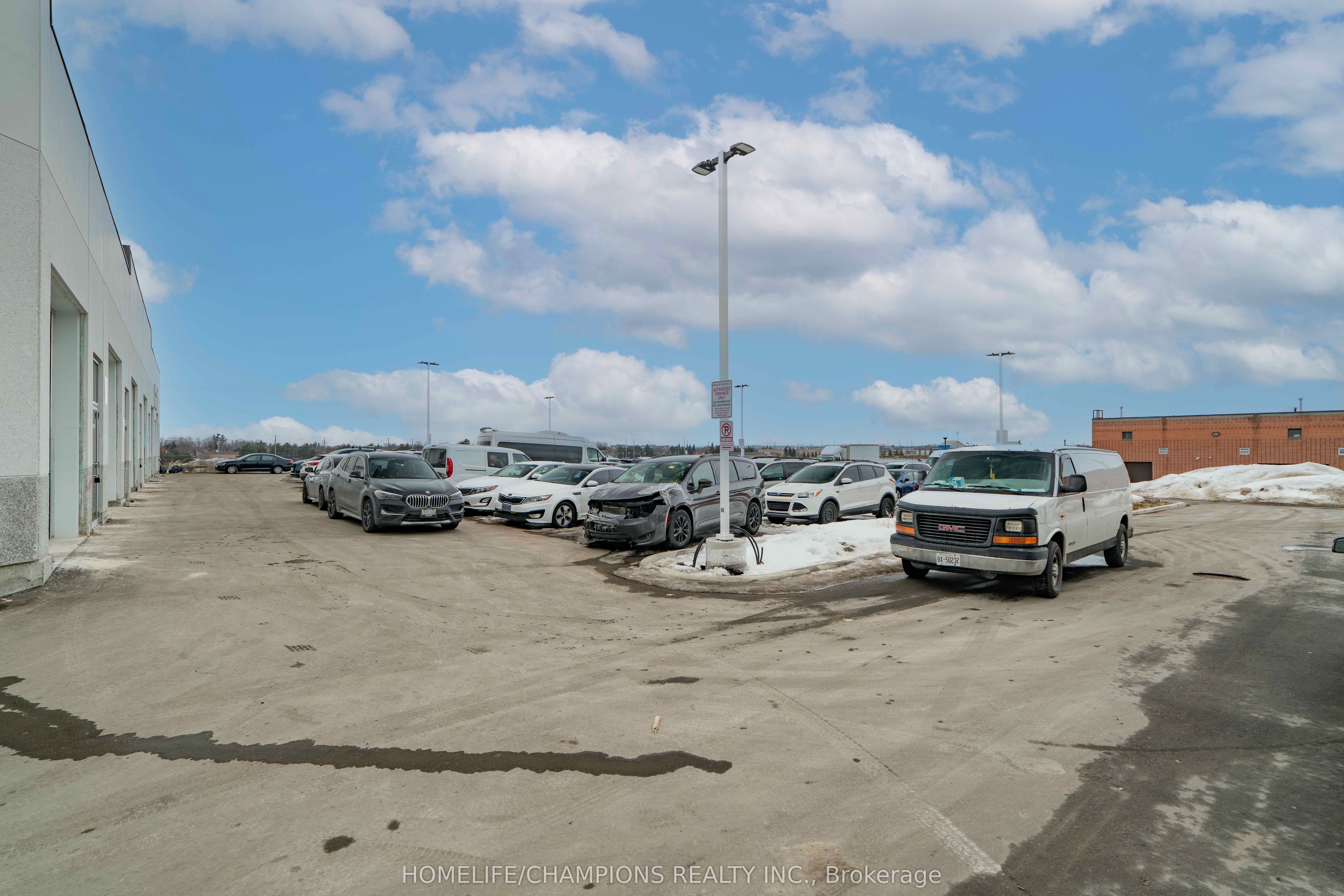 3-95 State Crown Boulevard, Toronto, ON, M1V 0A2 photo 3