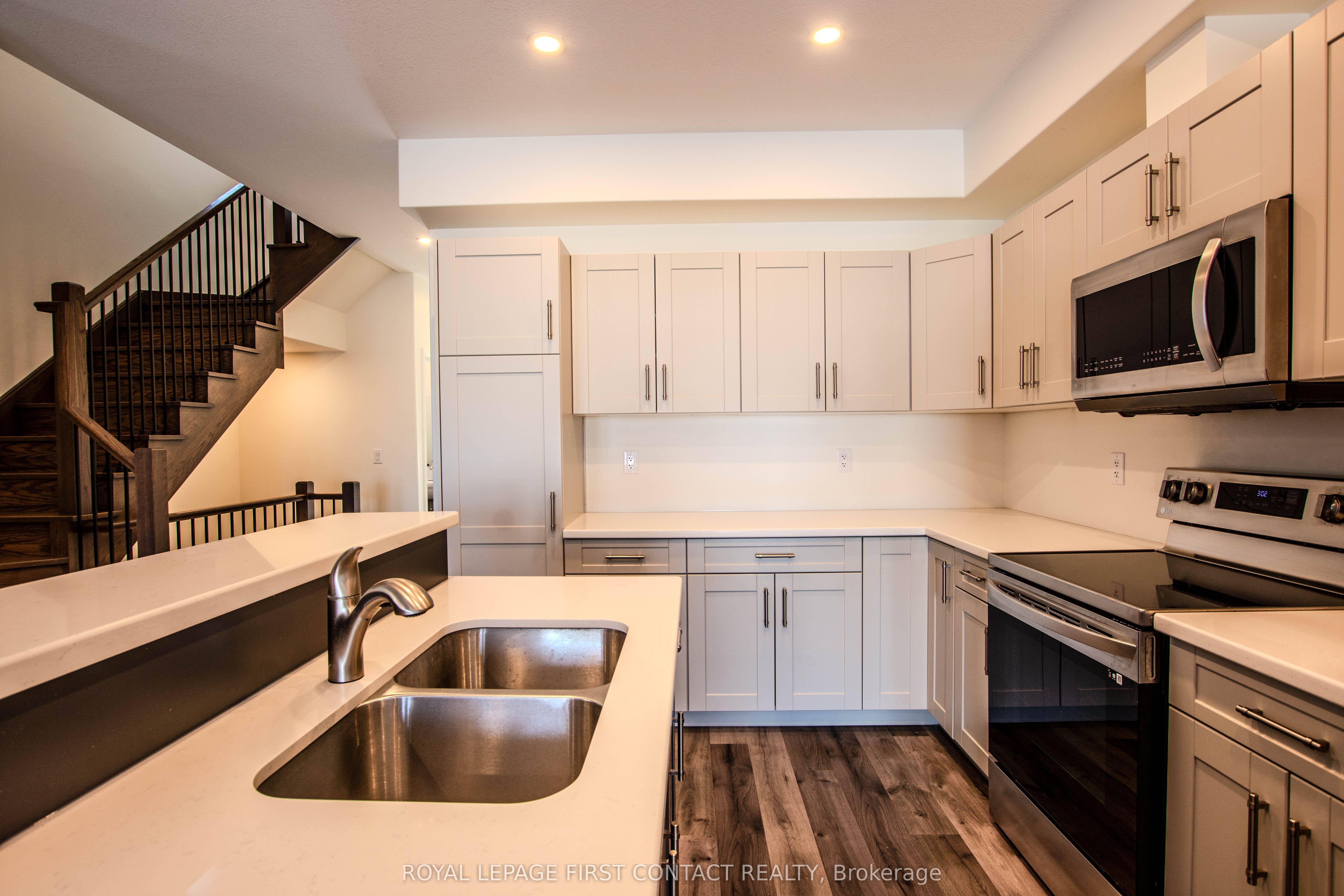 Additional image 6 of 144 Memorial Avenue, Orillia, ON, L3C 5X2