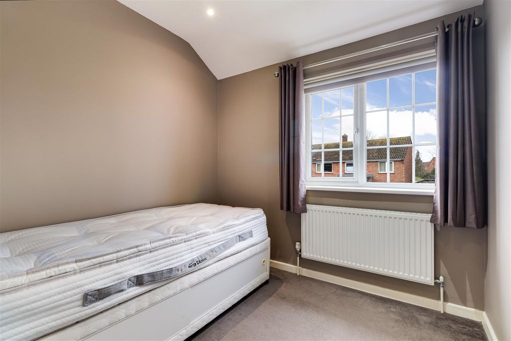 Additional image 18 of 3 bed semi-detached house for saleLong Reach Road, Cambridge CB4