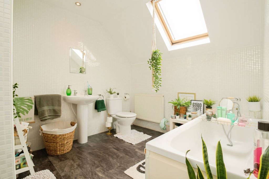 Additional image 15 of 5 bed detached house for saleSpeedwell Close, Cardiff CF23