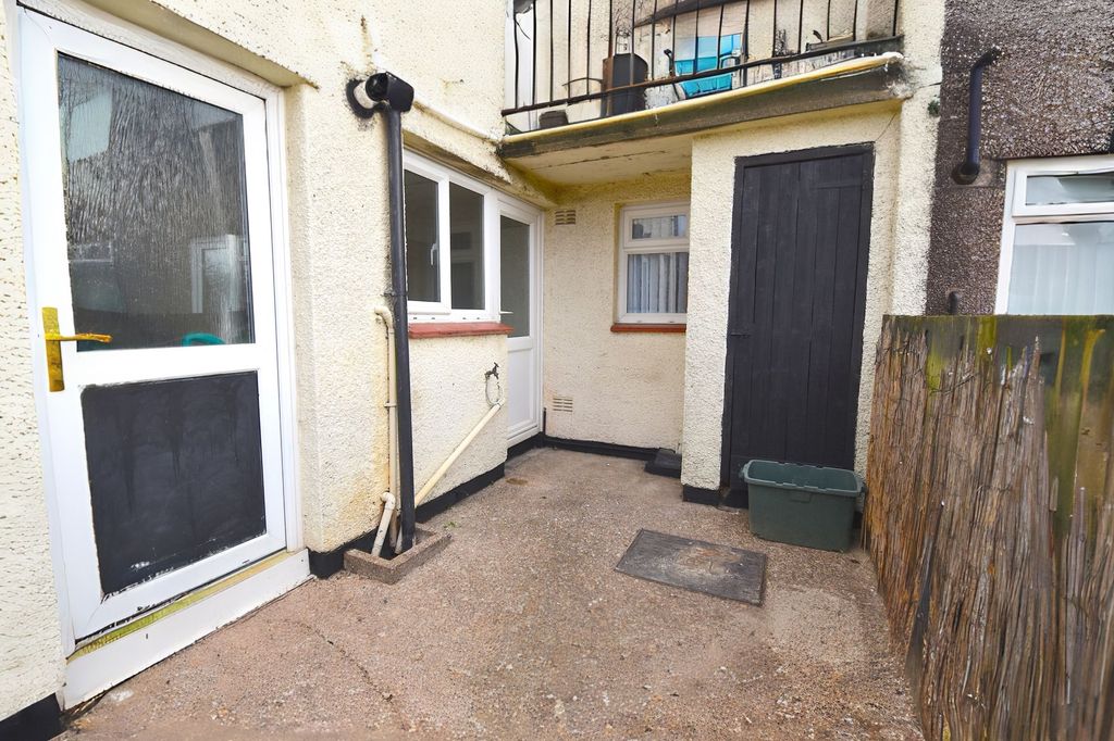Additional image 15 of 2 bed flat for saleWalton Close, Newport NP19