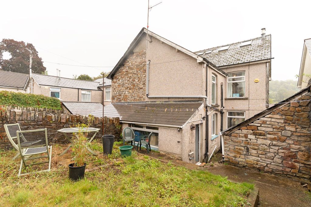 Additional image 18 of 4 bed semi-detached house for saleSt. Lukes Road, Pontnewynydd NP4