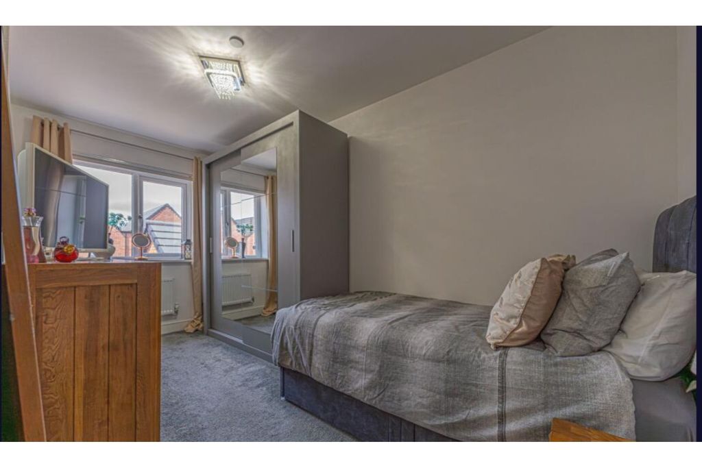 Additional image 14 of 4 bed semi-detached house for saleDolomite Close, Newport NP19