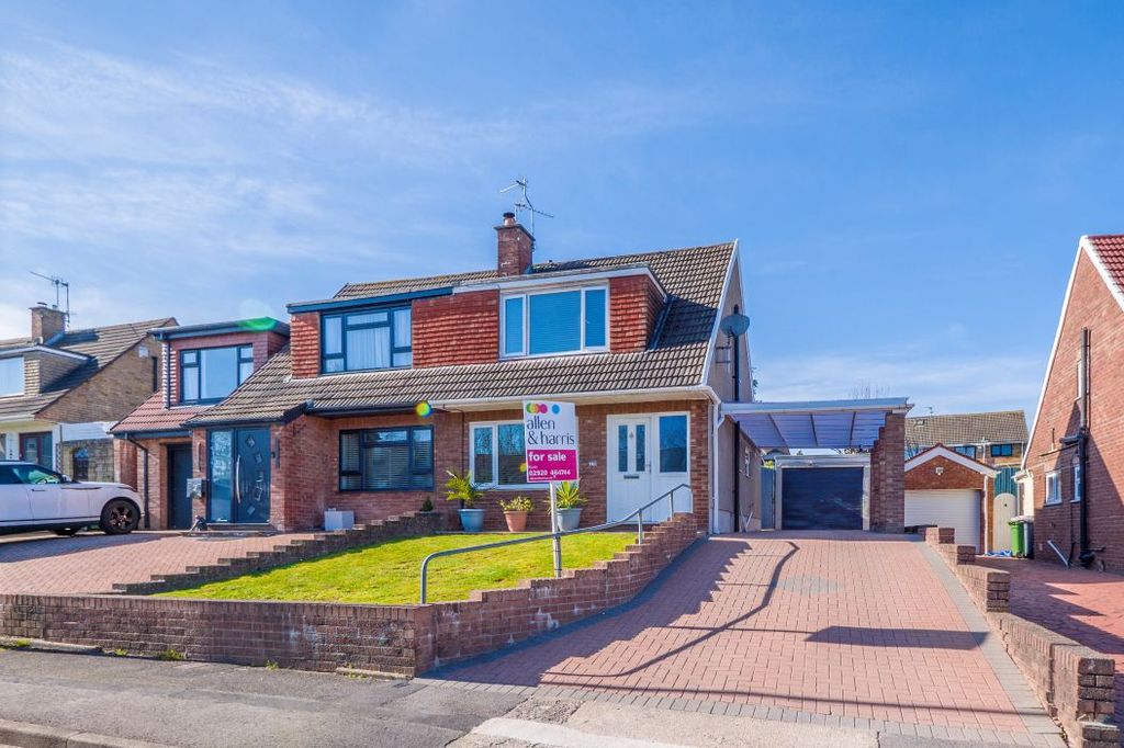 3 bed semi-detached house for salePinewood Crescent, Penylan, Cardiff CF23
