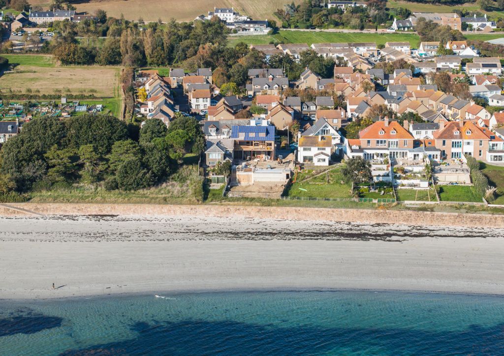 Additional image 5 of 5 bed detached house for saleLa Grande Route De La Côte, St. Clement, Jersey JE2