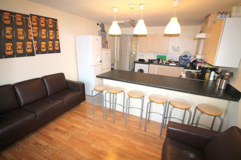 Additional image 6 of 6 bed flat for saleGwennyth Street, Roath, Cardiff CF24