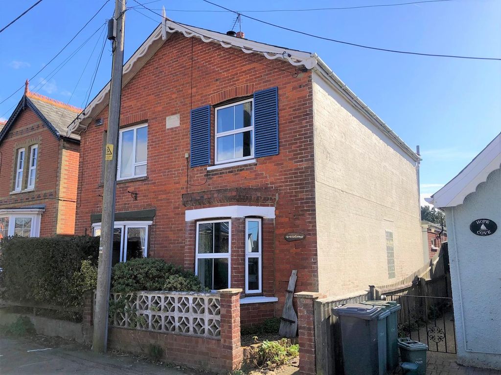 3 bed semi-detached house for saleYarmouth, Isle Of Wight PO41