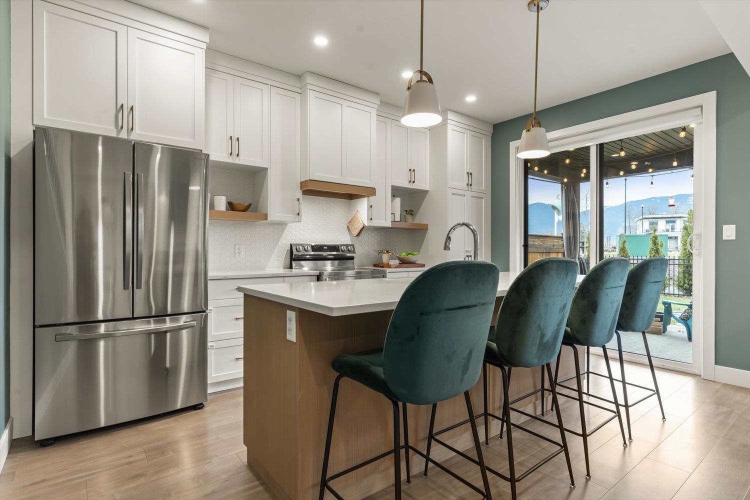 45378 Willowstream Road, Chilliwack, BC, V2R 0B9