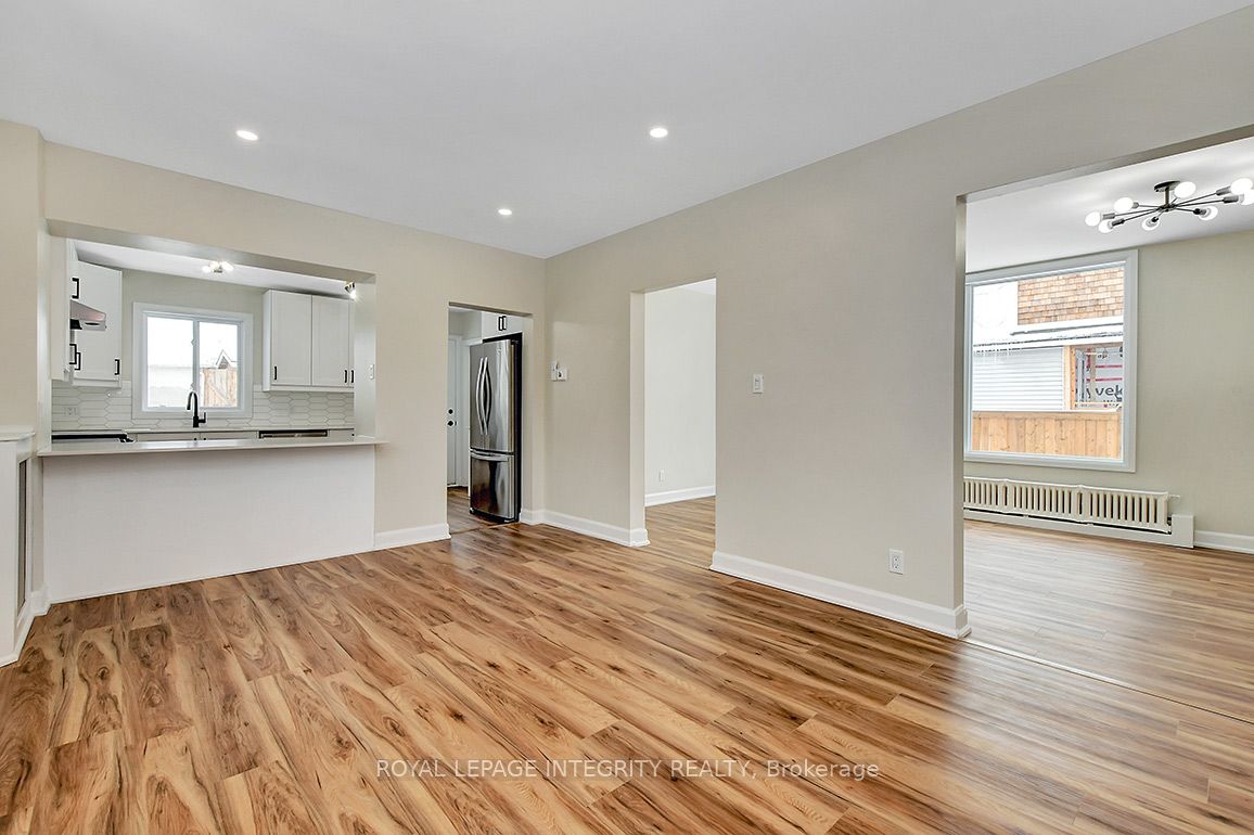 Additional image 5 of 301 Zephyr Avenue, Ottawa, ON, K2B 5Z7