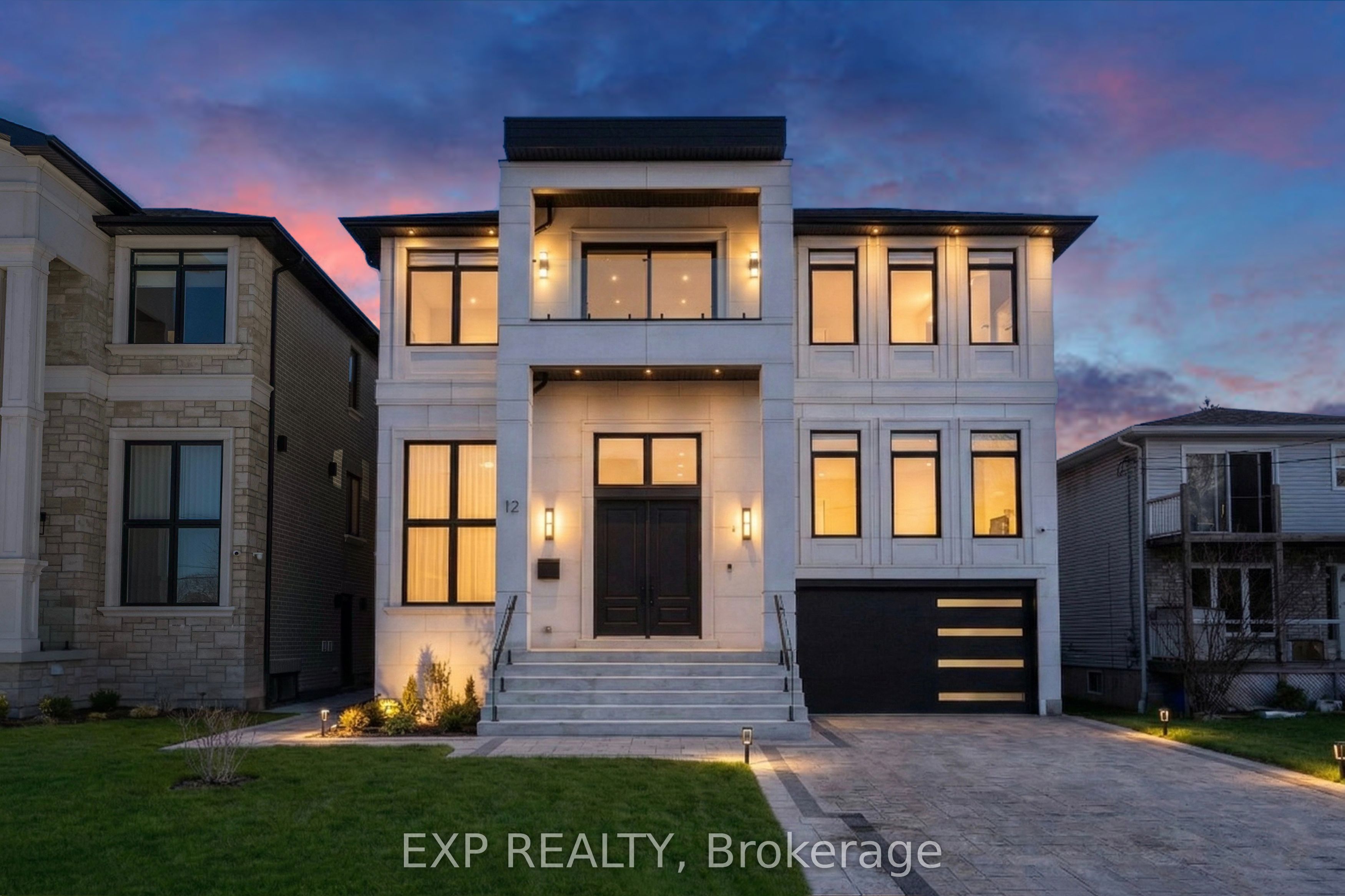 12 Canal Street, Georgina, ON, L4P 1K5