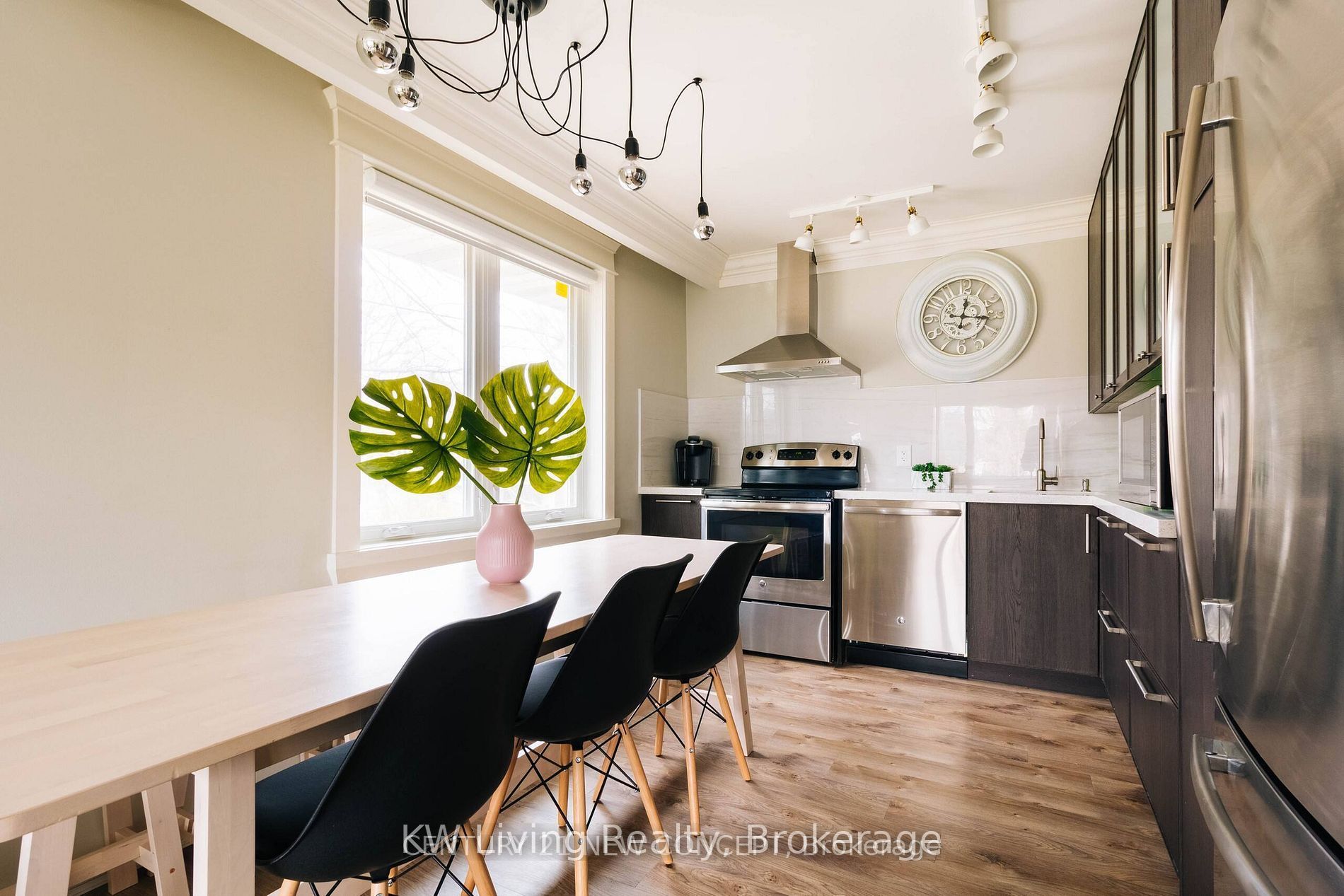 Additional image 5 of 2-Upper-55B Long Branch Avenue, Toronto, ON, M8W 3J1