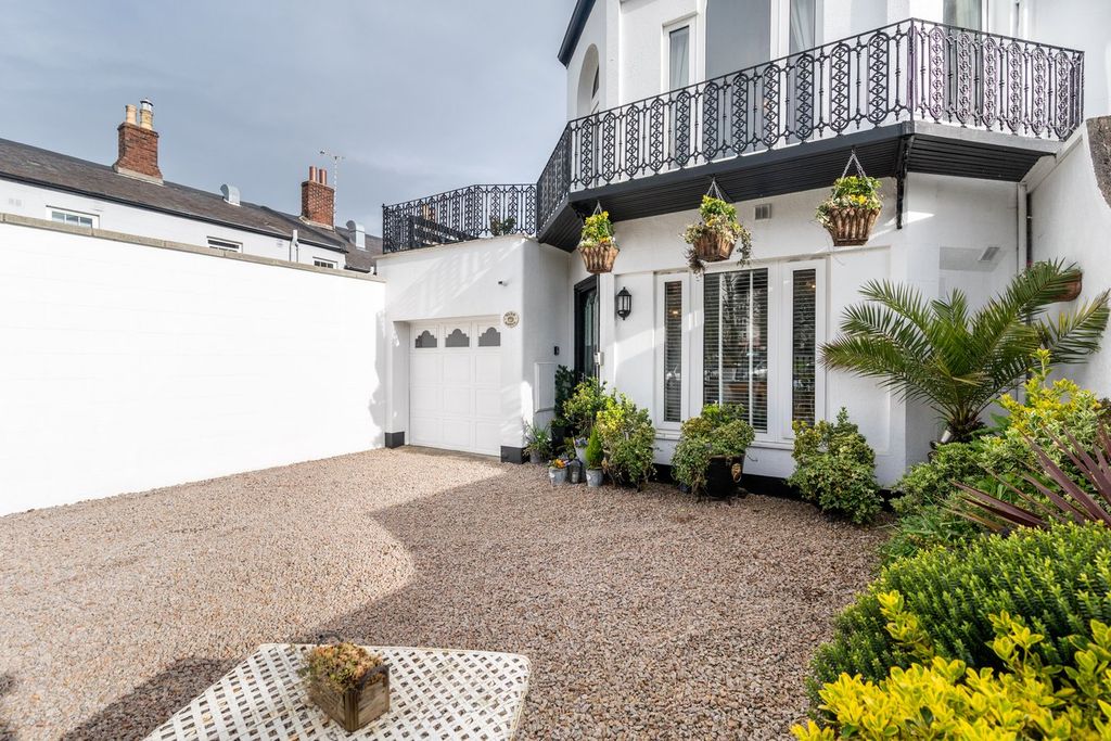 Additional image 21 of 2 bed property for sale13 Pierson Road, St Helier JE2