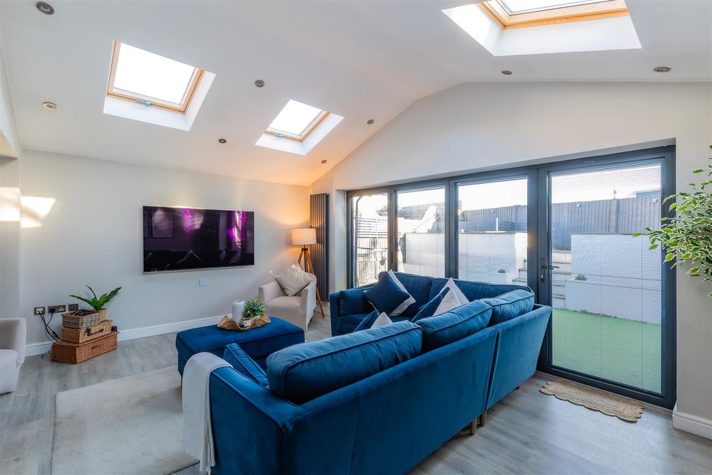 Additional image 2 of 4 bed detached house for saleScholars Drive, Penylan, Cardiff CF23