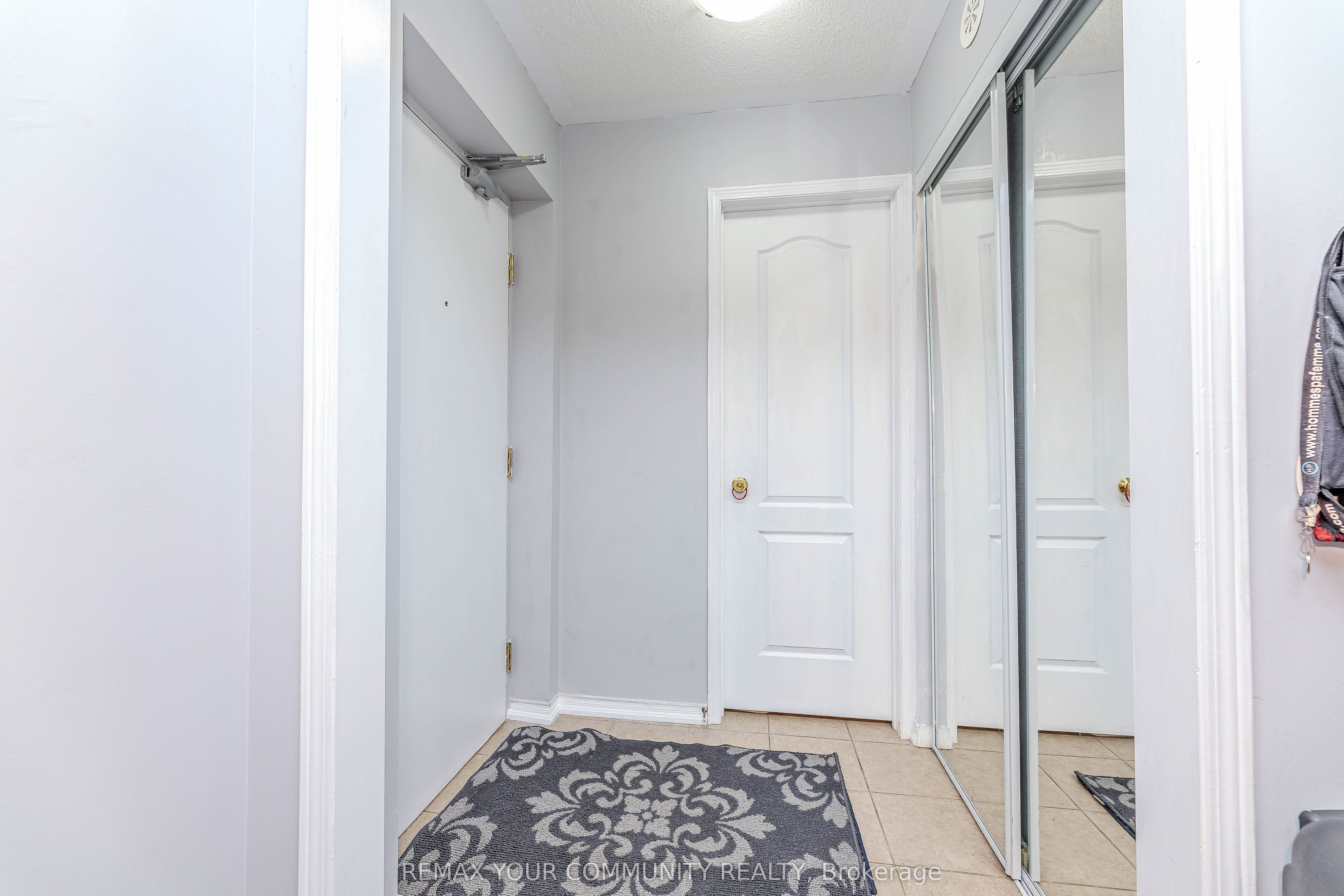 Additional image 6 of 2-153 Isaac Devins Boulevard, Toronto, ON, M9M 0C5