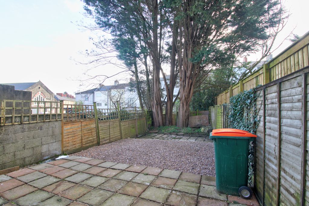 Additional image 13 of 4 bed town house for saleClyffard Crescent, Newport NP20