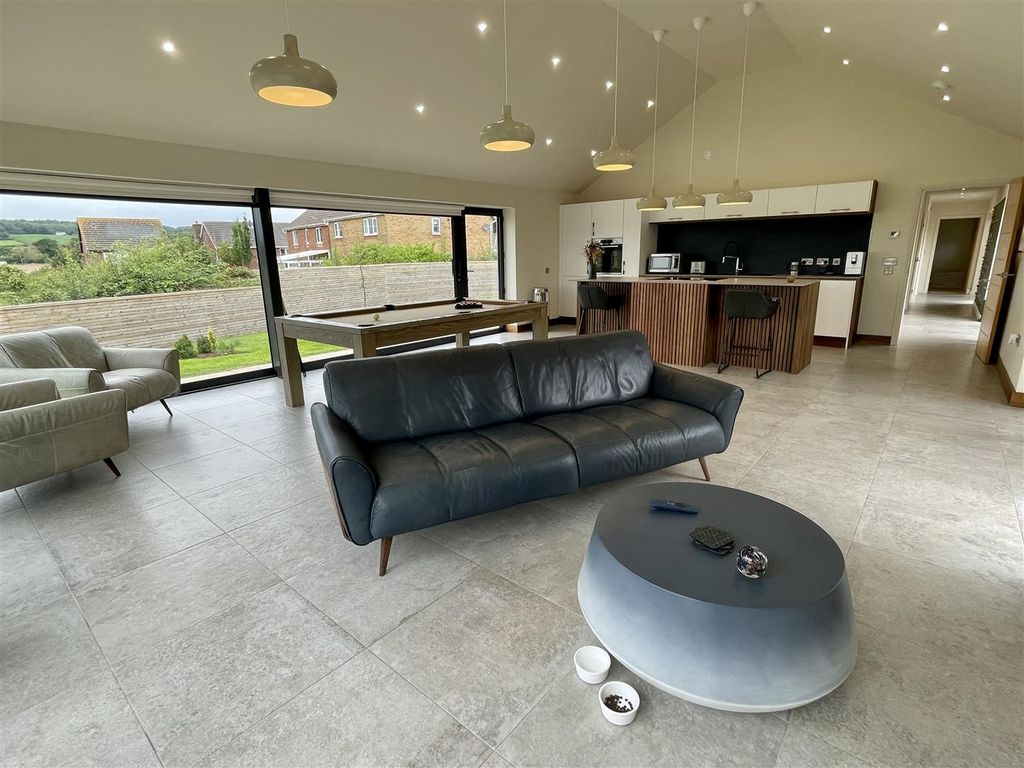 Additional image 17 of 3 bed detached bungalow for saleStarling Close, Rogiet, Caldicot NP26
