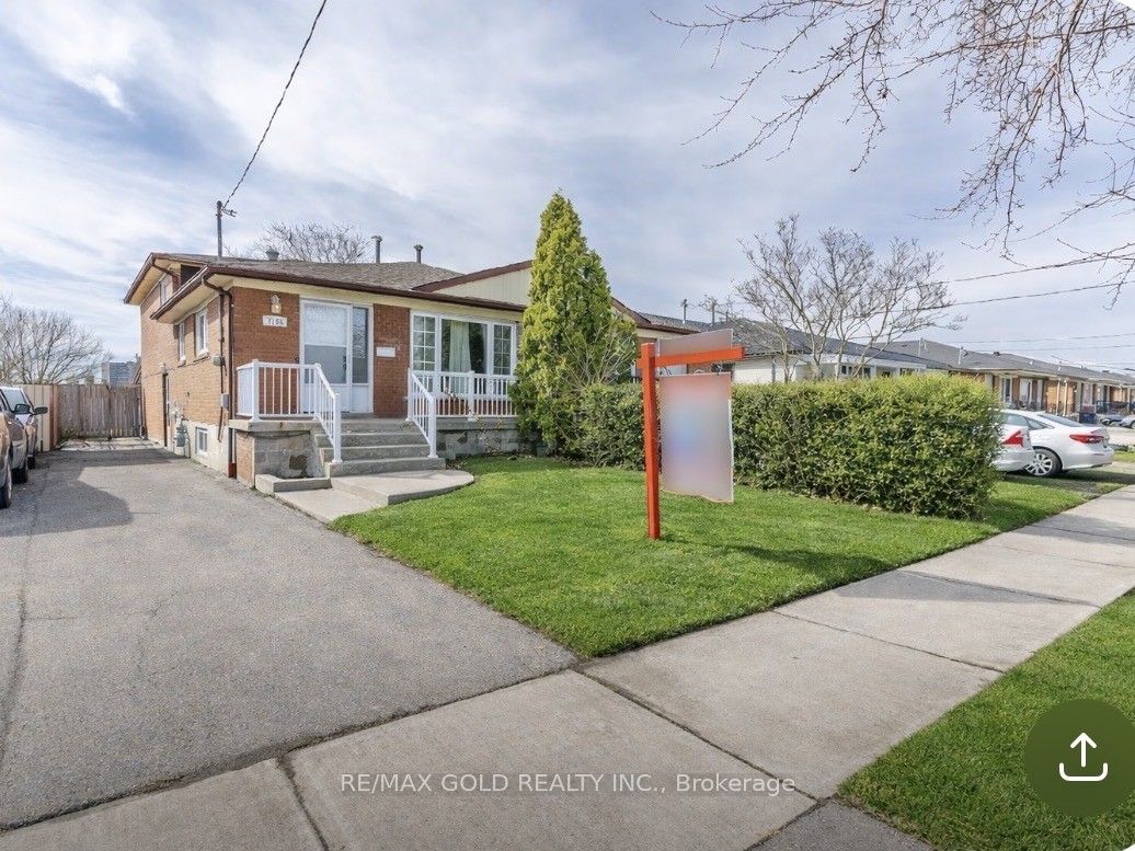 7158 Harwick Drive, Mississauga, ON, L4T 3A4