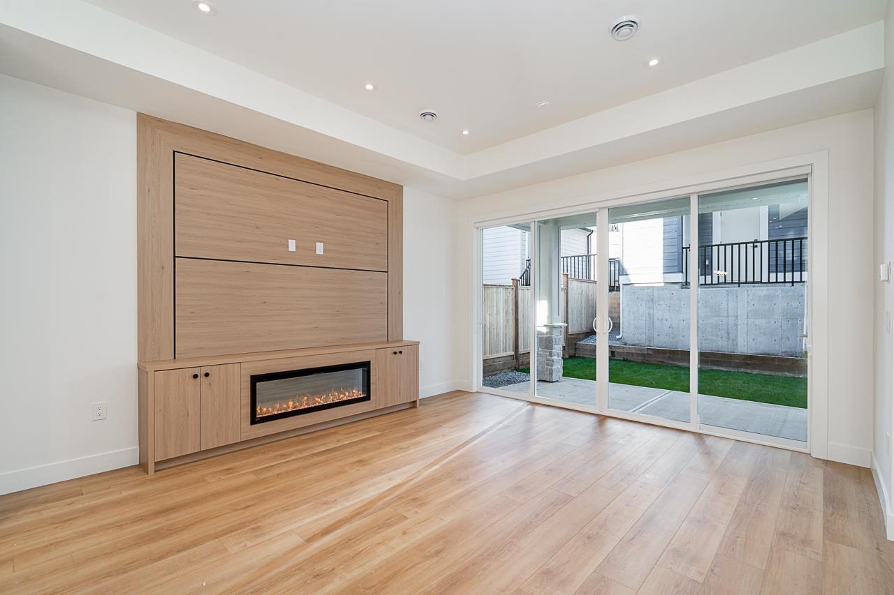 Additional image 3 of 16711 16 Avenue, Surrey, BC, V3Z 0T3