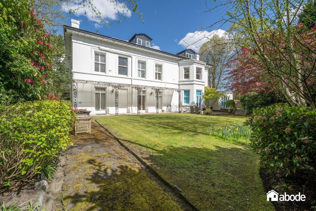 4 bed flat for saleGreen Lane, Mossley Hill, Liverpool L18